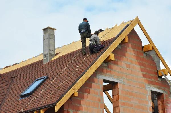 Hidden Roof Damage Signs That Require Immediate Repairs