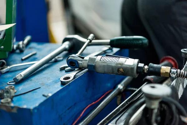 Auto Repair Philadelphia for Transmission and Engine Repairs