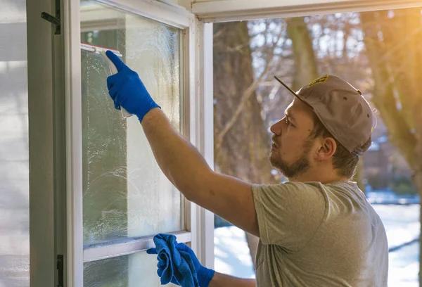 Glide Window Cleaning for Crystal Clear Views