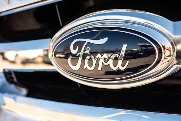 Explore Ford vehicles in Wisconsin with the Latest Features