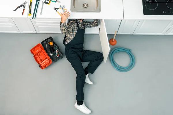 Small Plumbing Problems That Can Become Expensive Home Repairs
